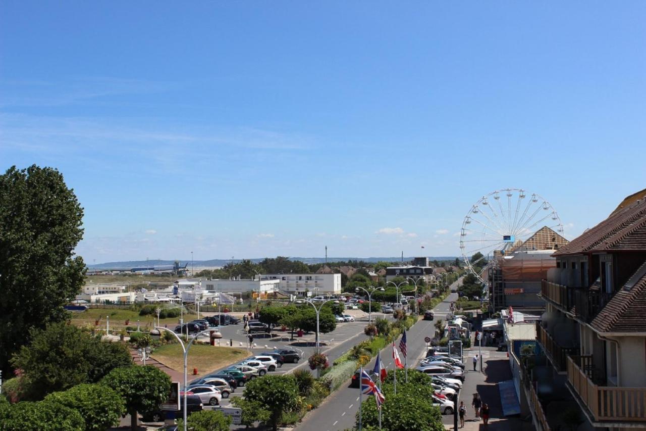 La Villa Andry Ouistreham Exteriör bild